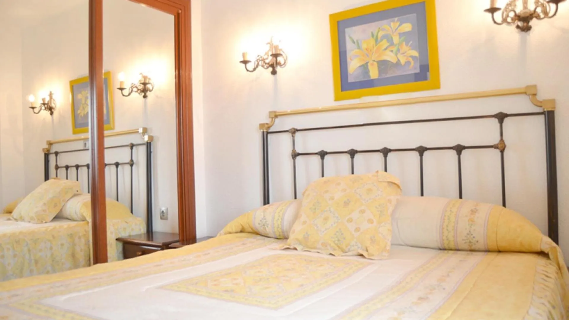 טורה דל מאר Apartamentos Terrasol Sobre El Mar San Gerardo 0*, טורה דל מאר