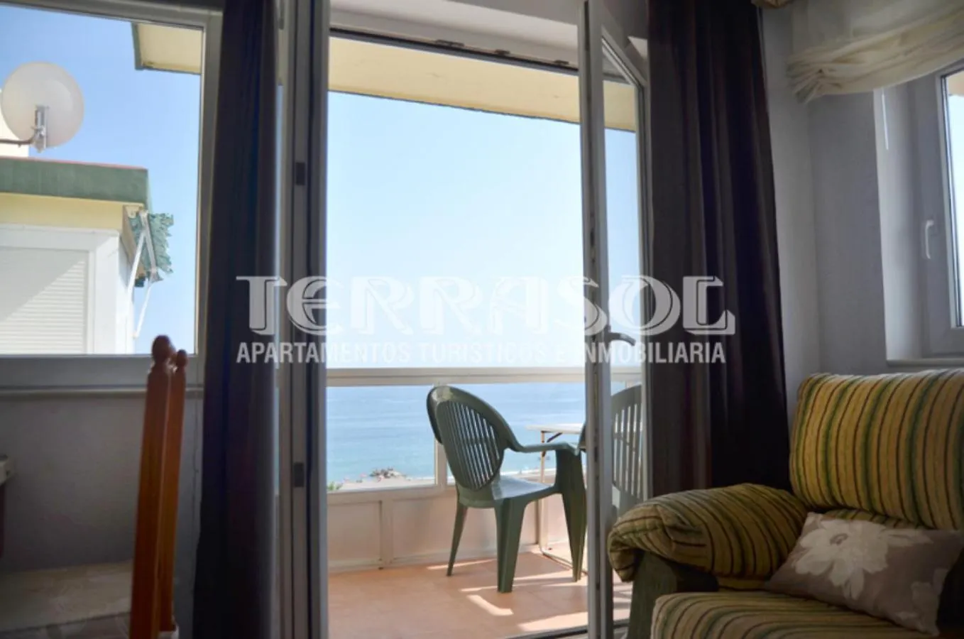 טורה דל מאר Apartamentos Terrasol Sobre El Mar San Gerardo